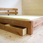 Holzbett, rustikal - Tischlerarbeit Holzwerkstatt Trommer